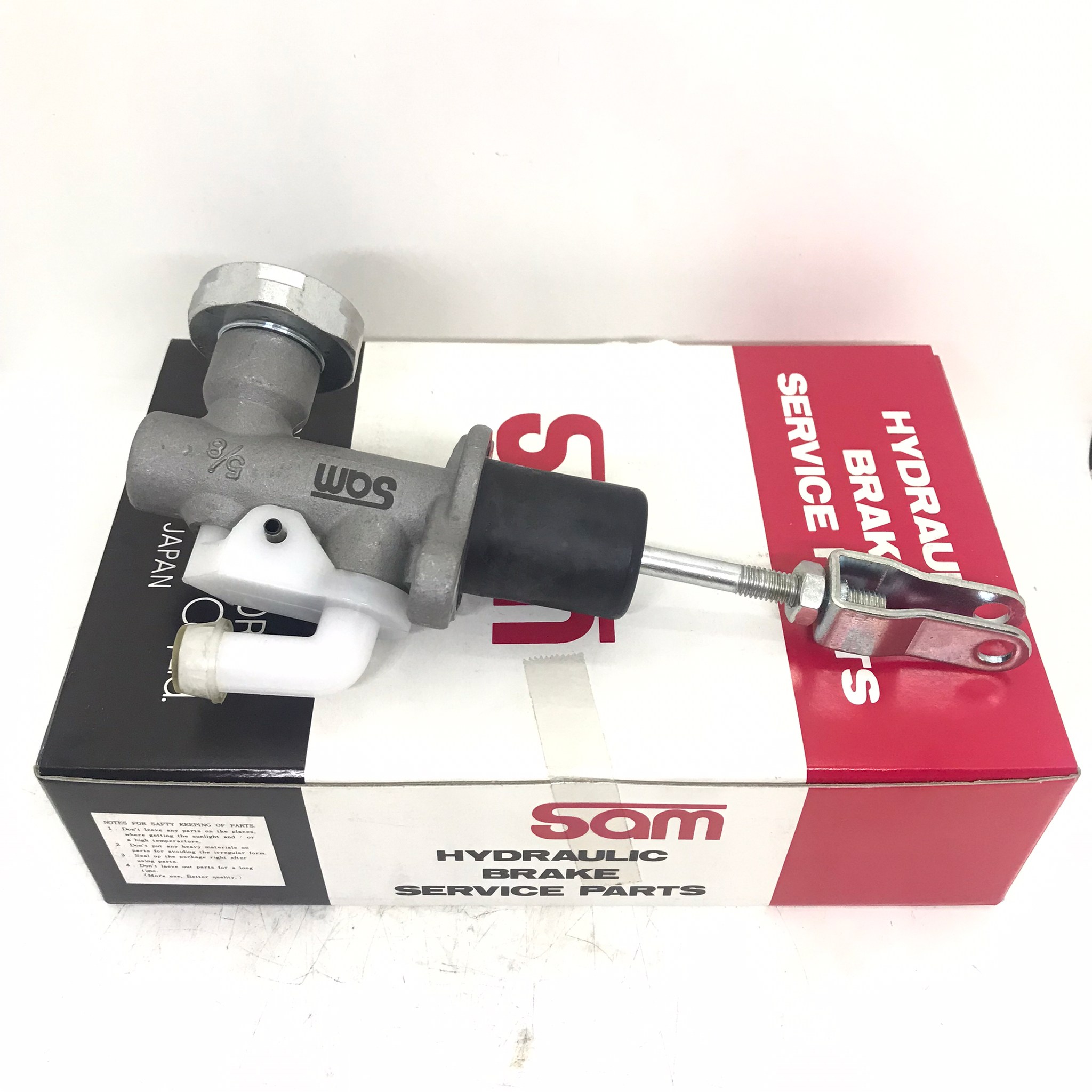 แม่ปั้มคลัทช์ บน NISSAN NAVARA NP300 / D40T / T30 นิสสัน นาวาร่า เบอร์ 2151-0260J / 30610-EB70AJ ยี่ห้อ SAM (CLUTCH MASTER CYLINDER)