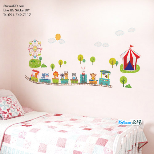 Transparent wall sticker สติ๊กเกอร์ติดผนัง รถรางสัตว์น้อย (กว้าง110cm.xสูง45cm.)