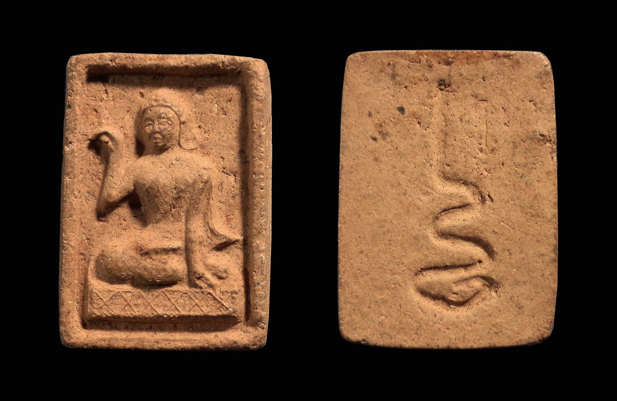 นางกวัก หลังยันต์อุ