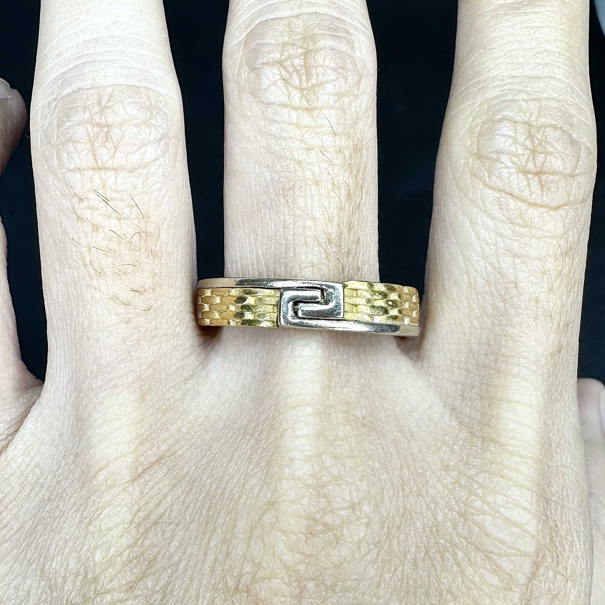 รหัส 62544 แหวน Gold Master ทอง24K + ทอง14K ลายGucci ตอก FOREVER LOVE size 58.5 นน. 8.44 g