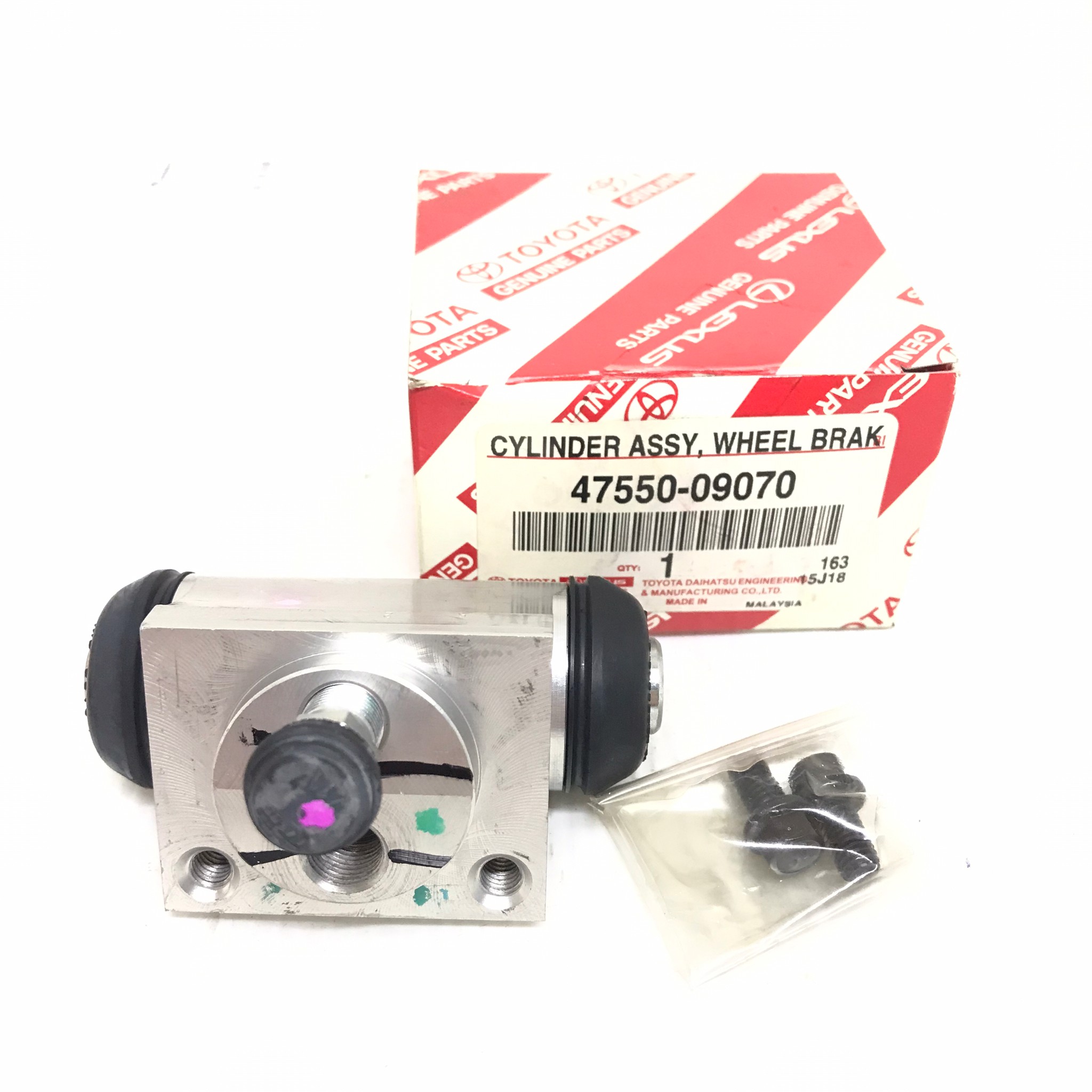 (แท้ศูนย์) กระบอกเบรคหลัง TOYOTA VIGO 4WD / REVO 4WD / FORTUNER / NEW FORTUNER โตโยต้า / วีโก้ / รีโว่ / ฟอร์จูนเนอร์ ซ้าย/ขวา / ขนาด (7/8) เบอร์ 47550-09070 / (Brake Wheel Cylinder)
