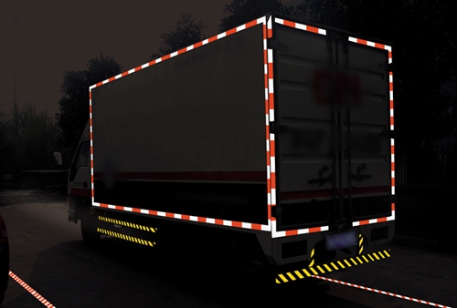 แถบสติ๊กเกอร์สะท้อนแสงขาว-แดง 3m,ขาวแดงสะท้อนแสง 3M กว้าง 2 นิ้ว x ยาว 45 ม.