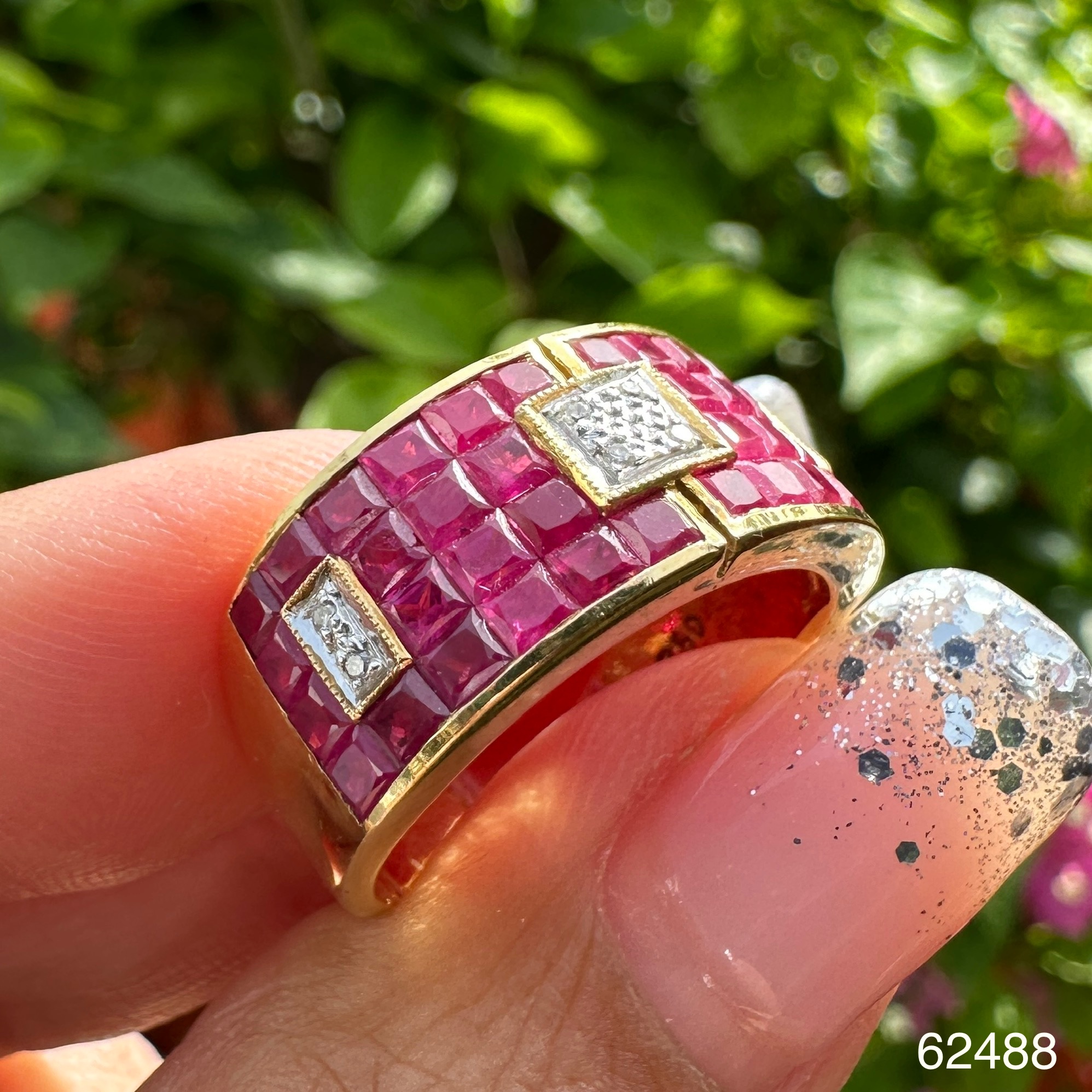 รหัส 62488 แหวน ทับทิม พม่า ฝังไร้หนาม เพชร 8 เม็ด 0.08 กะรัต ทอง18K size 58 นน. 8.79 g
