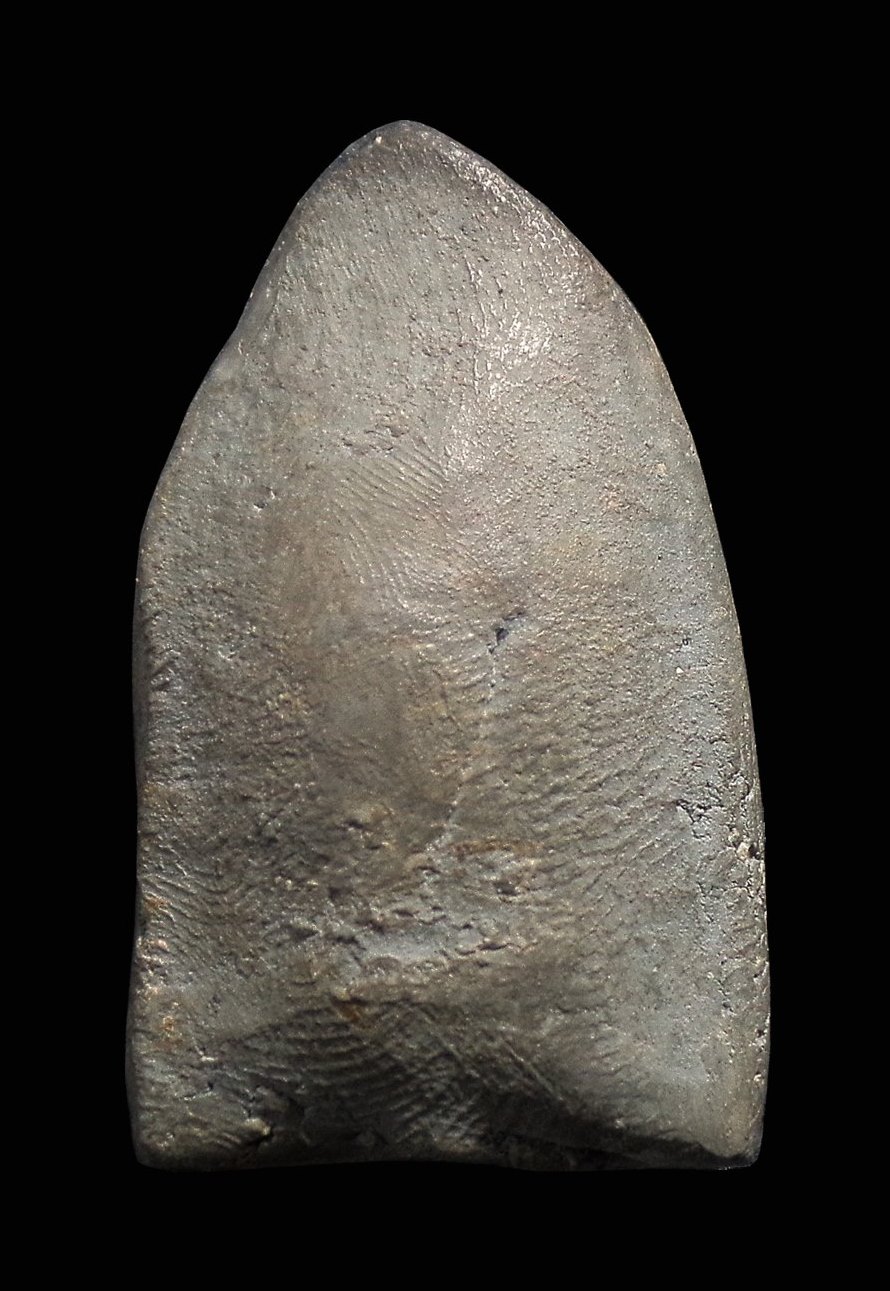 พระรูปเหมือนเนื้อผงผสมผงสมเด็จ หลวงพ่อพัฒน์ นารโท วัดใหม่พัฒนาราม จ.สุราษฎร์ธานี พิธีวัดประสาทบุญญาวาส กทม. ปี 2506