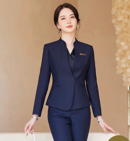 ชุดสูทผู้หญิง ชุดพนักงานร้านขายเครื่องประดับ ชุดพนักงานบริการลูกค้าด้านการขายอสังหาริมทรัพย์ ชุดพนักงานแผนกต้อนรับโรงแรม สีเขียวเข้ม