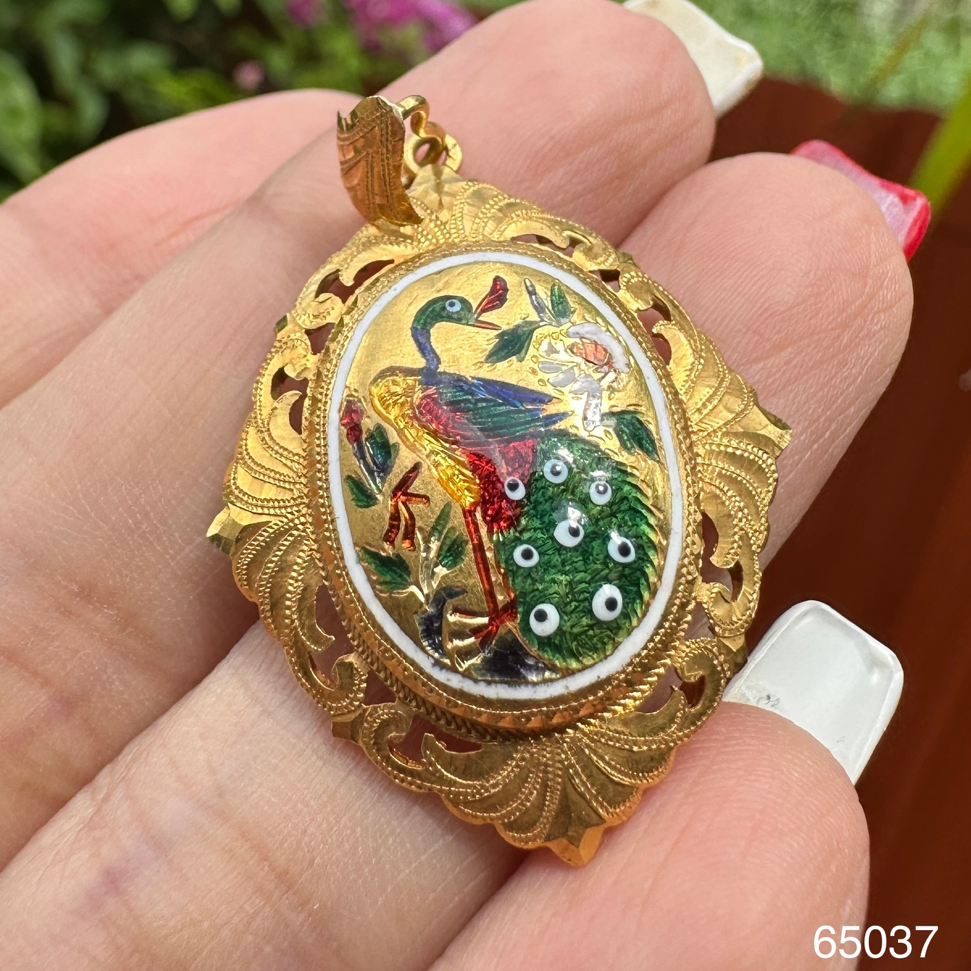 รหัส 65037 จี้ ทองลงยา ลายนกยูง ฉลุลาย ทอง90 งานเก่า สวยมาก นน. 2.66 g