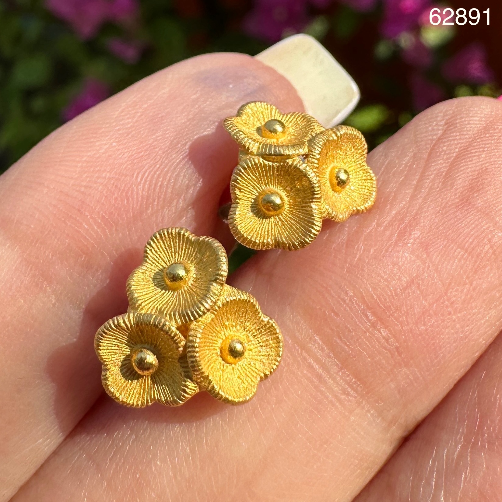 รหัส 62891 ต่างหู Prima Gold ทอง24K กระจุกดอกไม้ แป้นทอง14K งานสวยมาก นน. 5.45 g