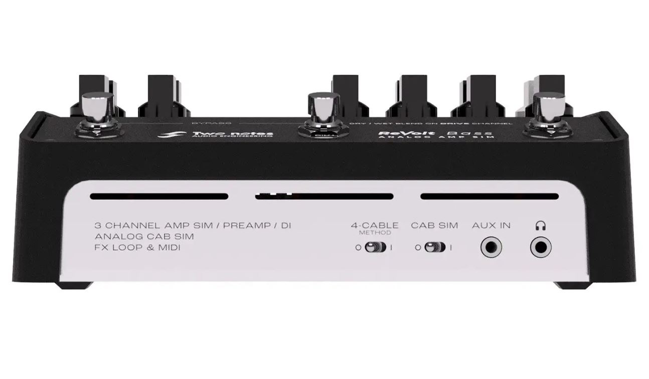 Two Notes ReVolt Bass *ของแท้รับประกัน 1ปี* 3 Channel Analog Amp Sim