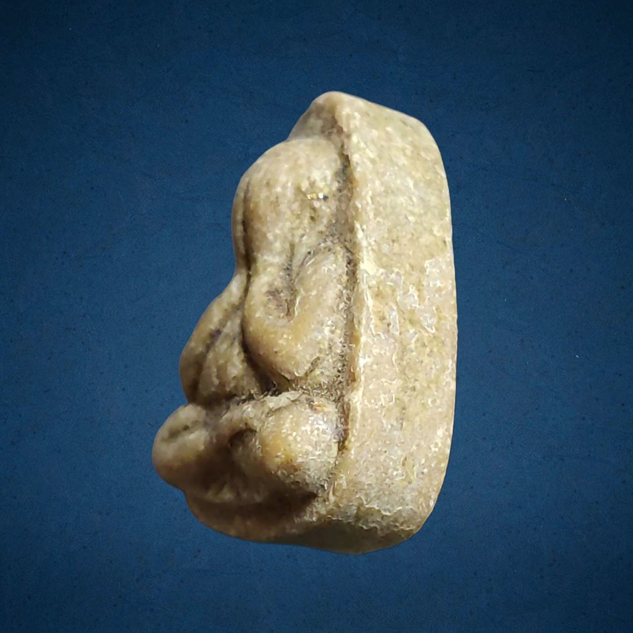 พระปิดตา หลวงปู่บุดดา วัดกลางชูศรีเจริญ สิงห์บุรี รุ่นแรก ปี 2531