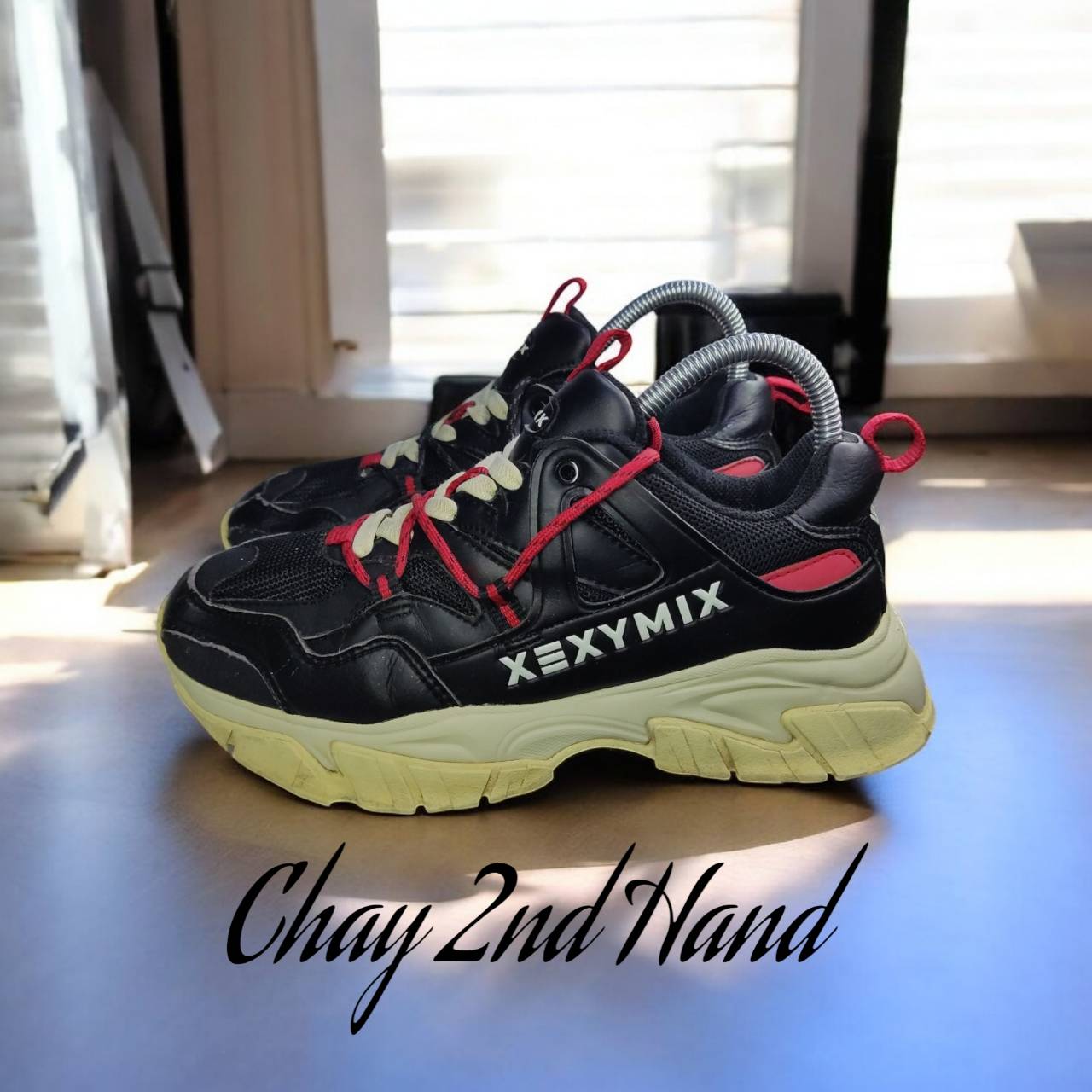 รองเท้ามือสอง SIZE#39 แบรนด์ดัง สภาพสวย ตรงปก SH39A29N226