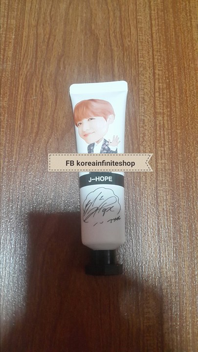 ( พร้อมส่ง ) BTS Hand Cream J-Hope ขนาด 30 ml ( Limited Edition )