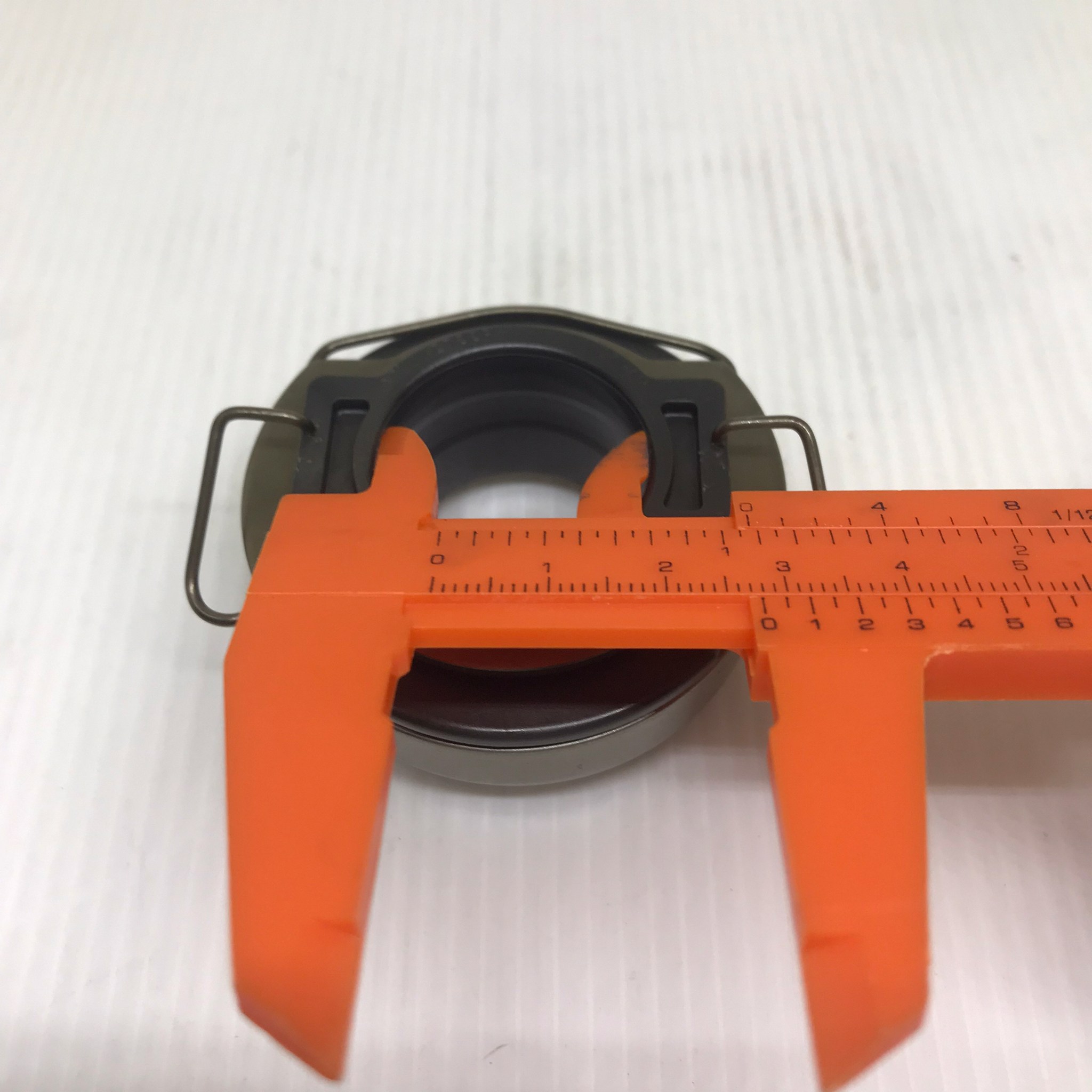 ลูกปืนคลัทช์ TOYOTA AVANZA โตโยต้า อแวนซ่า เบอร์ CBU442822 ยี่ห้อ KOYO (MADE IN JAPAN) (Clutch Bearing)