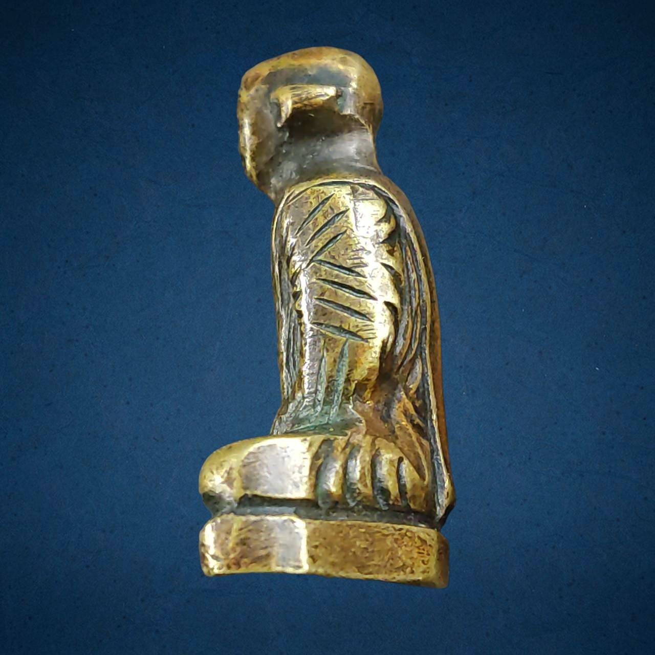 รูปหล่อ หลวงพ่อเดิม วัดหนองโพ นครสวรรค์ พิมพ์นิยม A เนื้อทองเหลือง ปี2482