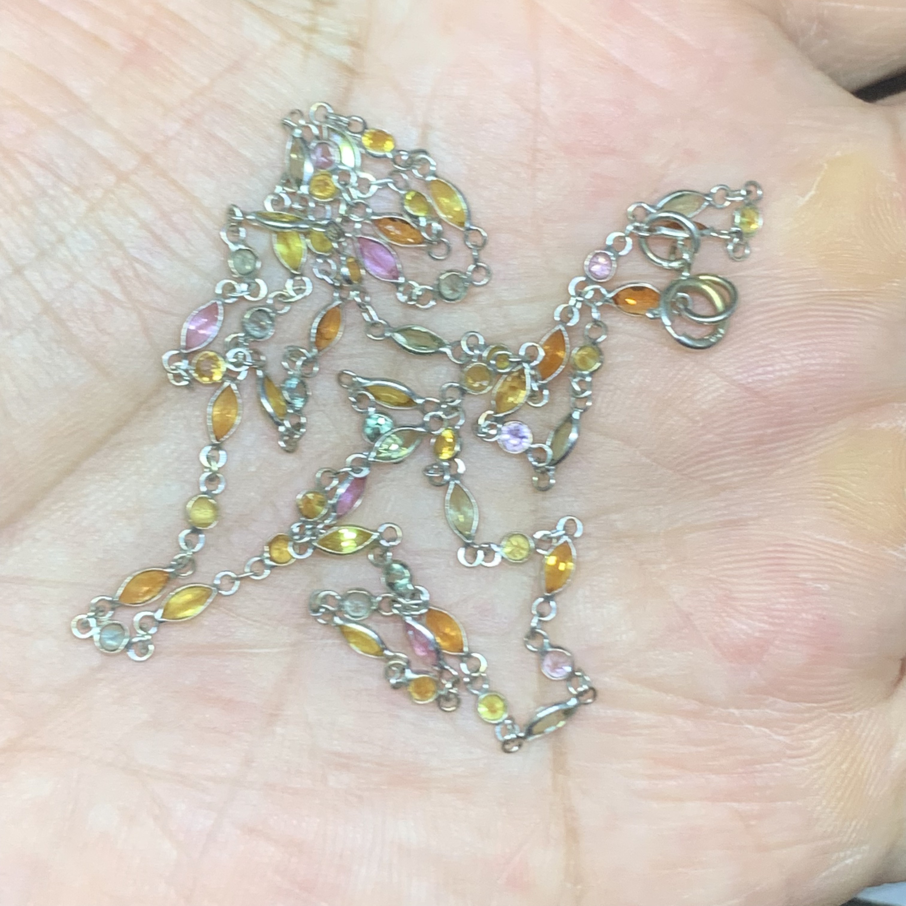 รหัส 64332 สร้อยคอ พลอยหลายสี รอบเส้น ทองคำขาว18K ความยาว 18 นิ้ว นน. 3.21 g