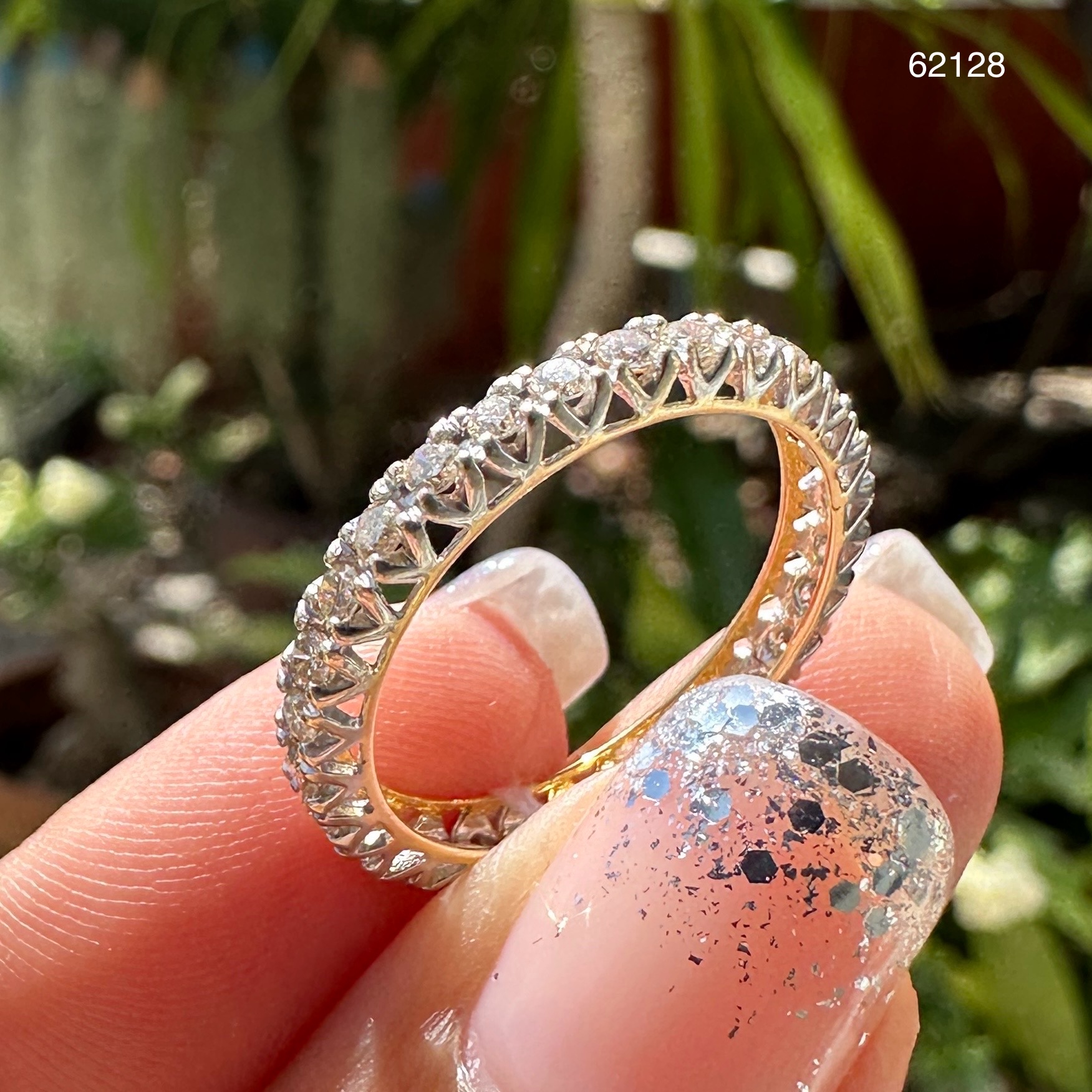 รหัส 62128 แหวน เพชรรอบ เพชร 30 เม็ด 0.90 กะรัต ทอง18K ขนาด57.5 งานสวยมาก นน. 2.19 g