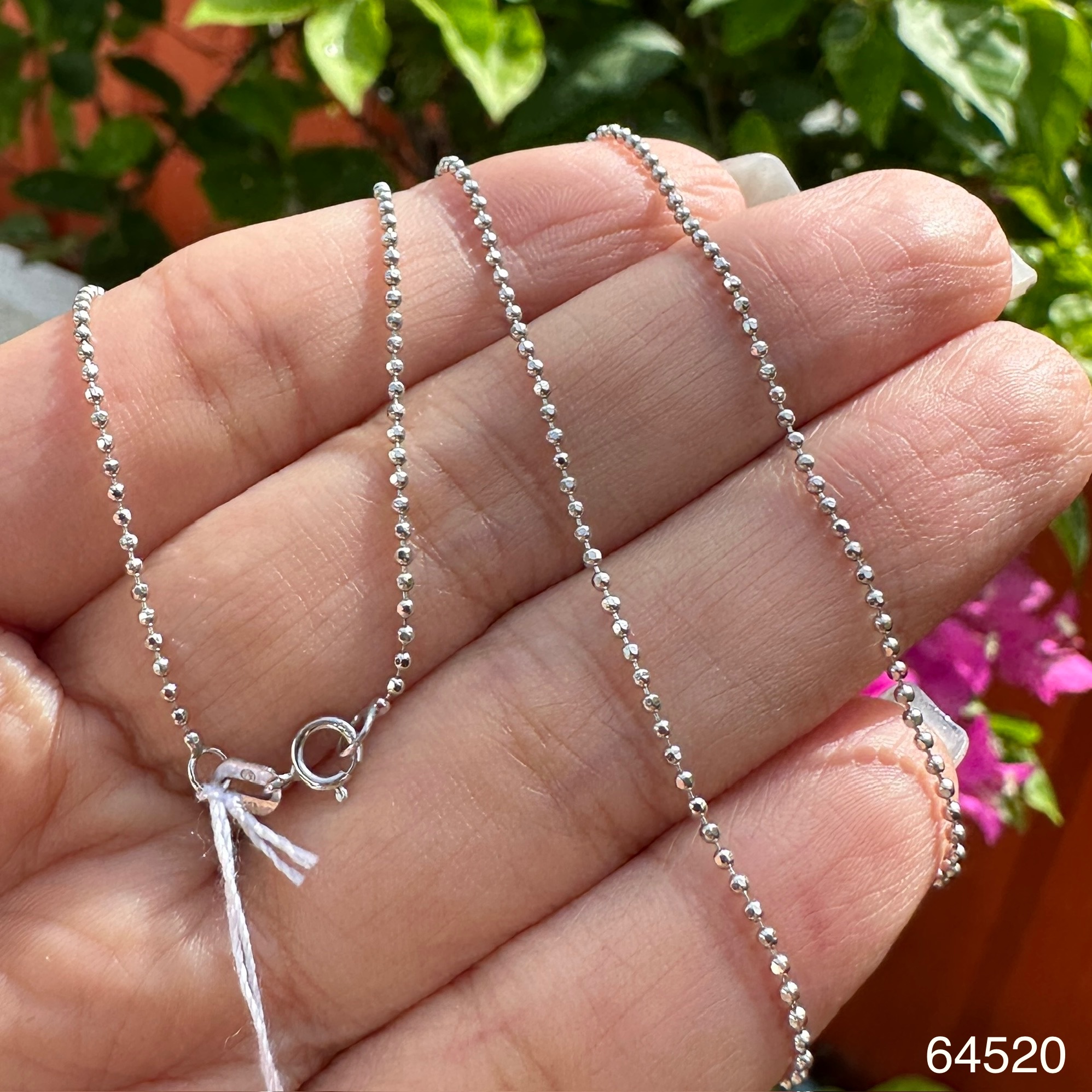 รหัส 64520 สร้อยคอ อิตาลี750 ทอง18Kขาว ลายเม็ดกลมไข่ปลา รอบเส้น ความยาว 16 นิ้ว นน. 2.28 g