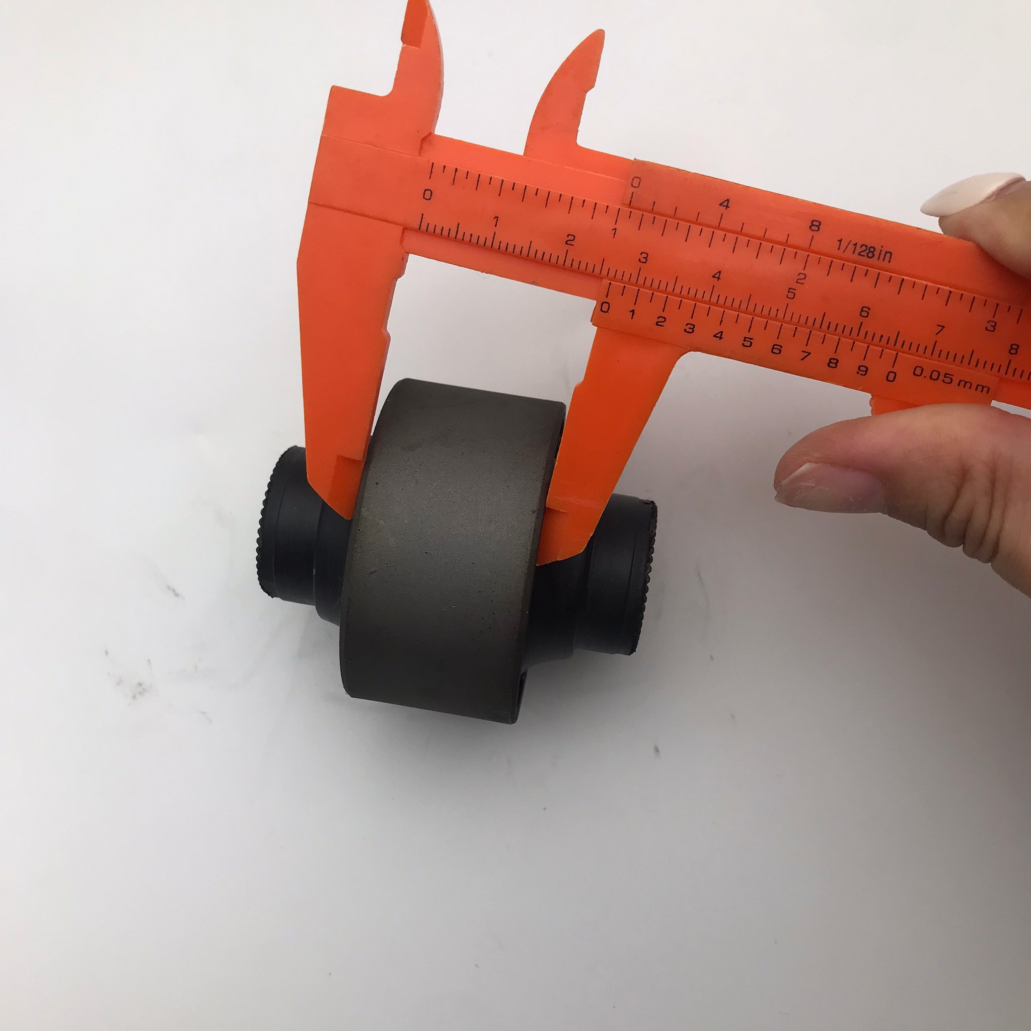 (1ตัว) บู๊ชปีกนก TOYOTA ตัวล่าง ตัวใหญ่ AE111 / AE112 / AE110 ตัว ล่าง โตโยต้า / LOWER / BIG ARM BUSHING ยี่ห้อ RBI / เบอร์ 48655-12120 / 48655-12H30 / T2431WB