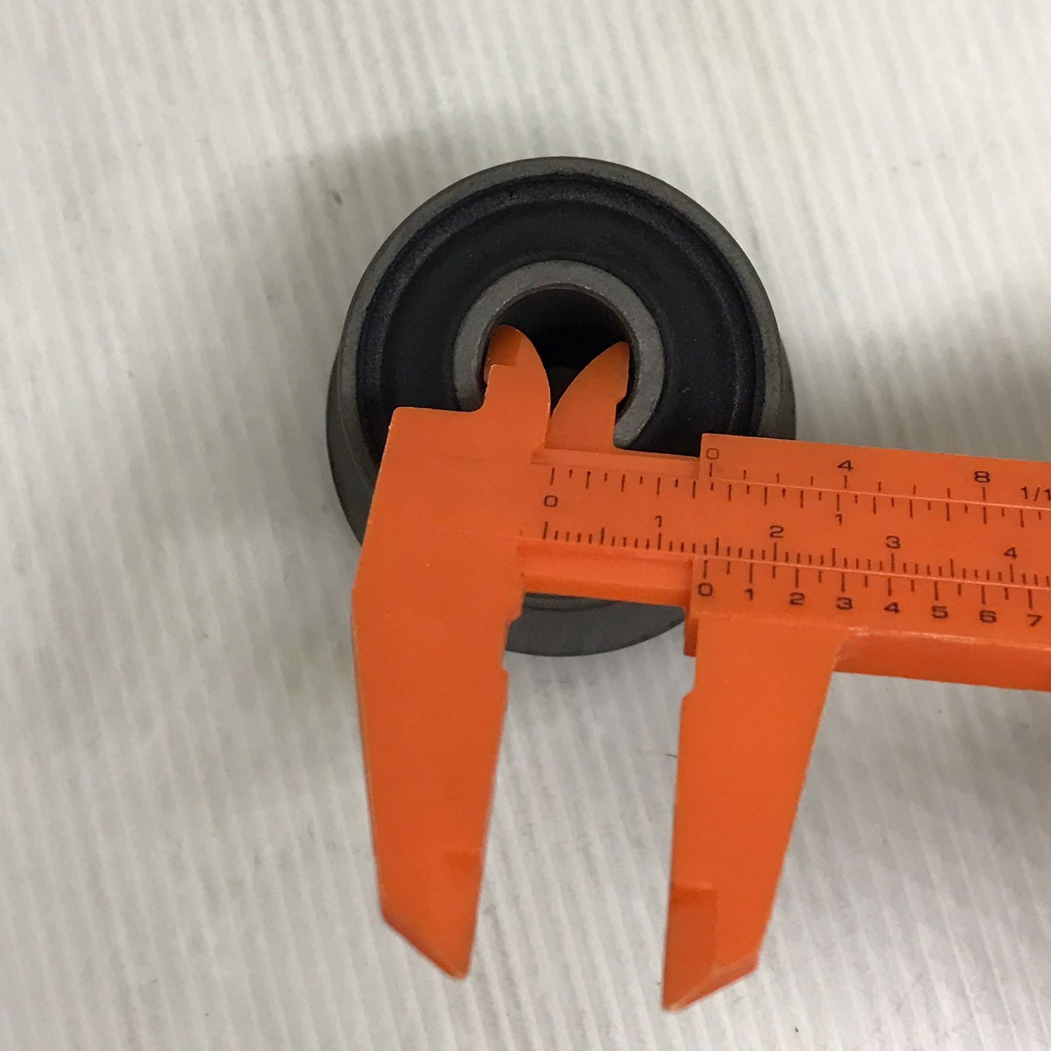 (1ตัว) บู๊ชปีกนก TOYOTA VIGO / FORTUNER 4WD / KUN20 ตัว บน / โตโยต้า วีโก้ ฟอร์จูนเนอร์ / UPPER / ARM BUSHING ยี่ห้อ RBI / เบอร์ 48632-0K040 / T24VG04P