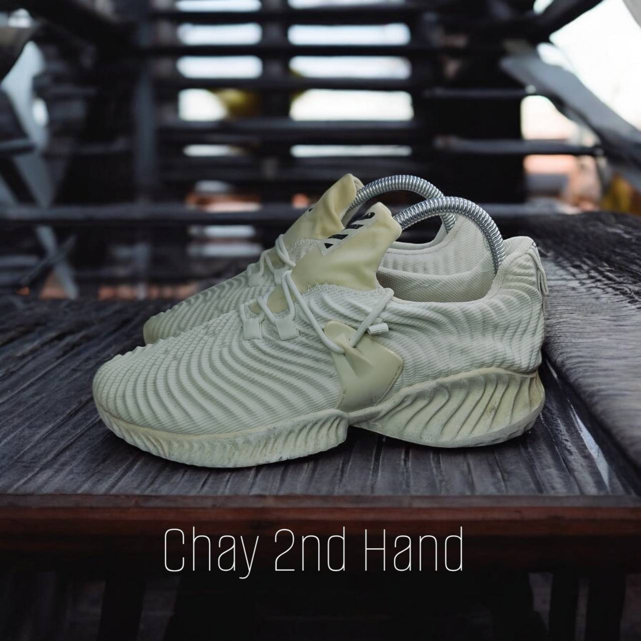 รองเท้ามือสอง SIZE#38 แบรนด์ดัง สภาพสวย ตรงปก SH38A19N223