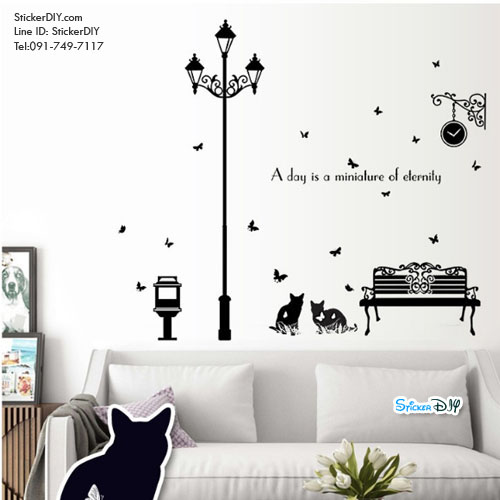 Transparent wall sticker สติ๊กเกอร์ติดผนัง เสาไฟ "Lamp Cat a day" (กว้าง145cm.xสูง153cm.)