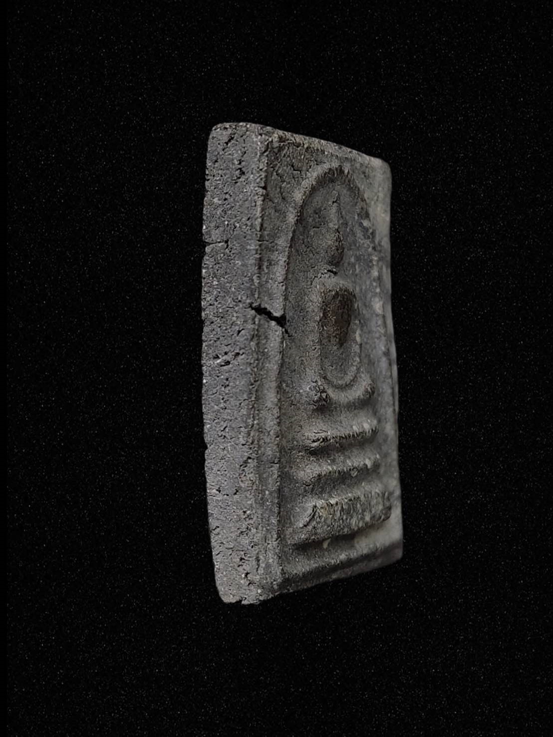 พระสมเด็จ เนื้อผงใบลานหลังยันต์นูน อธิษฐานจิตโดยท่านเจ้าคุณนรรัตนราชมานิต ( ธัมมวิตักโกภิกขุ ) วัดเทพศิรินทร์ ออกวัดศีลขันธาราม จังหวัดอ่างทอง ปี 2513