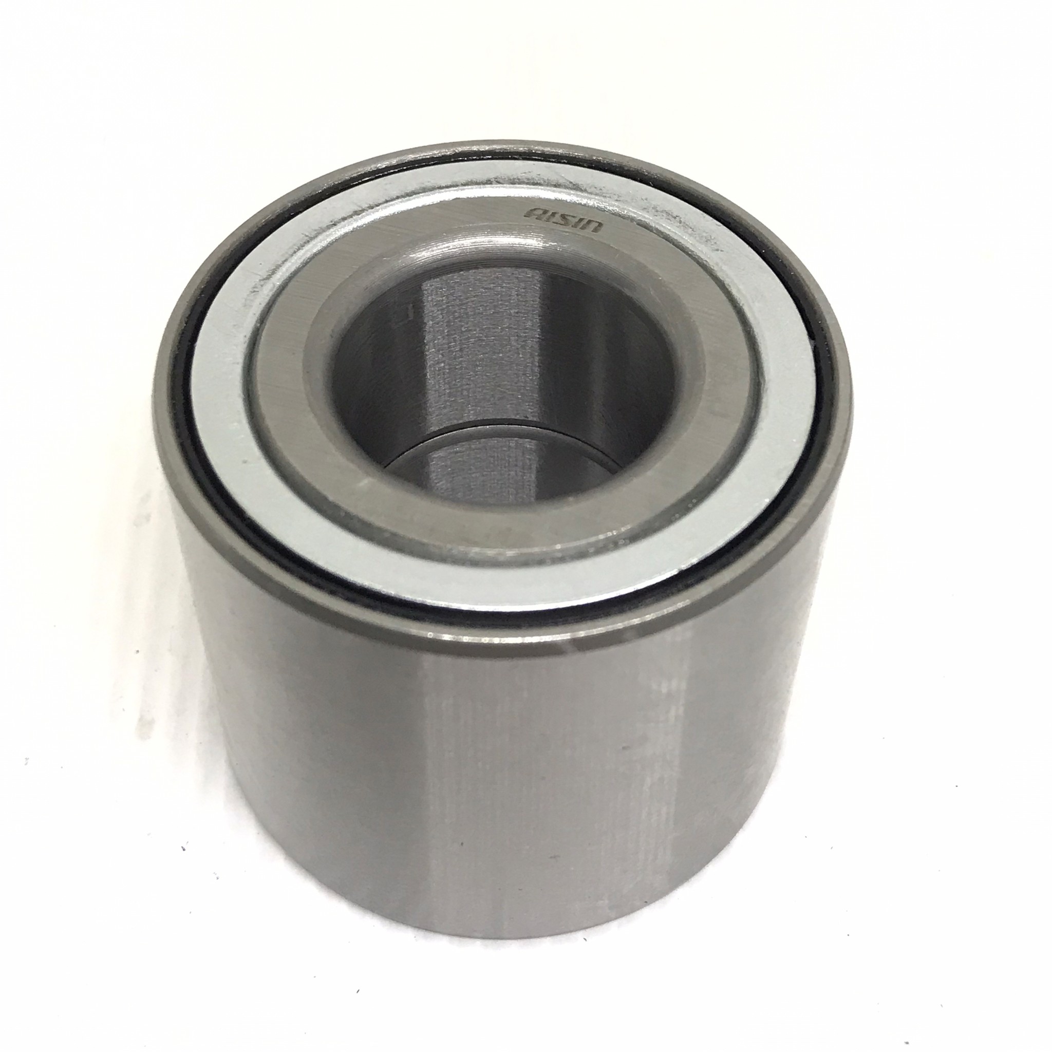 ลูกปืนล้อหลัง MITSUBISHI MIRAGE, ATTRAGE 2011-2019 (ABS) / มิตซูบิชิ มิราจ แอททราจ / ขนาด 28X58x48 / เบอร์ WHBM-0001 / ยี่ห้อ AISIN (wheel bearing front)