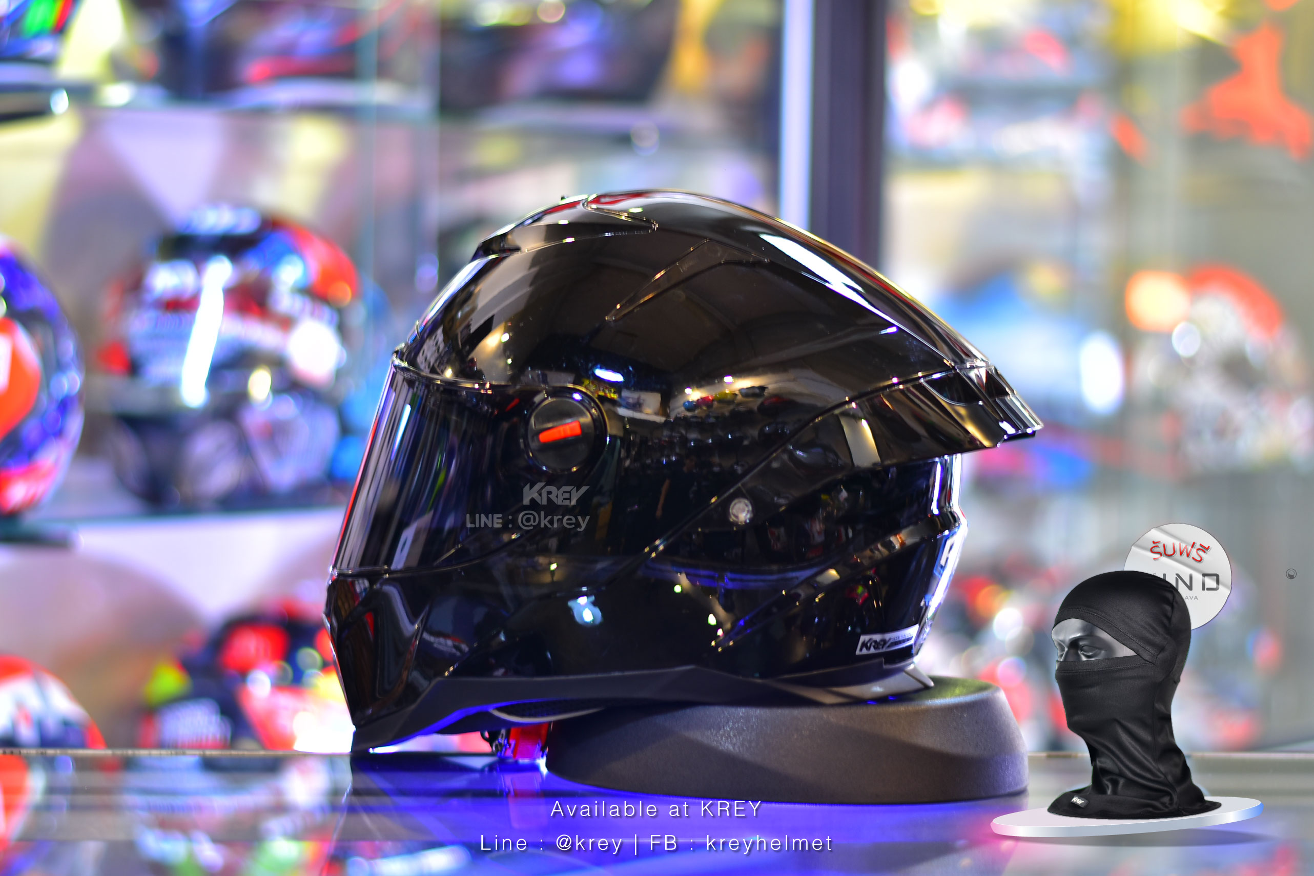 Random model CZR-BT Super Glossy Black