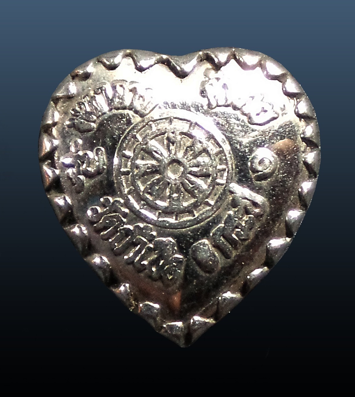 ล็อกเก็ตพระอาจารย์ จำเนียร วัดถ้ำเสือ จ.กระบี่