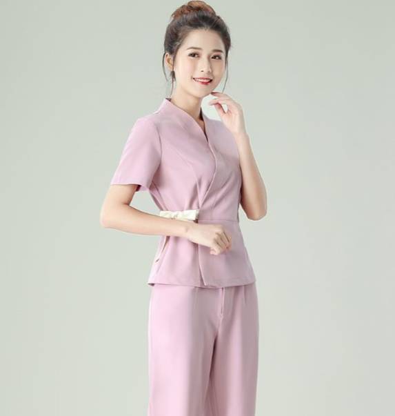 ชุดพนักงานร้านนวดสปา เสริมสวย คลินิกความงาม
