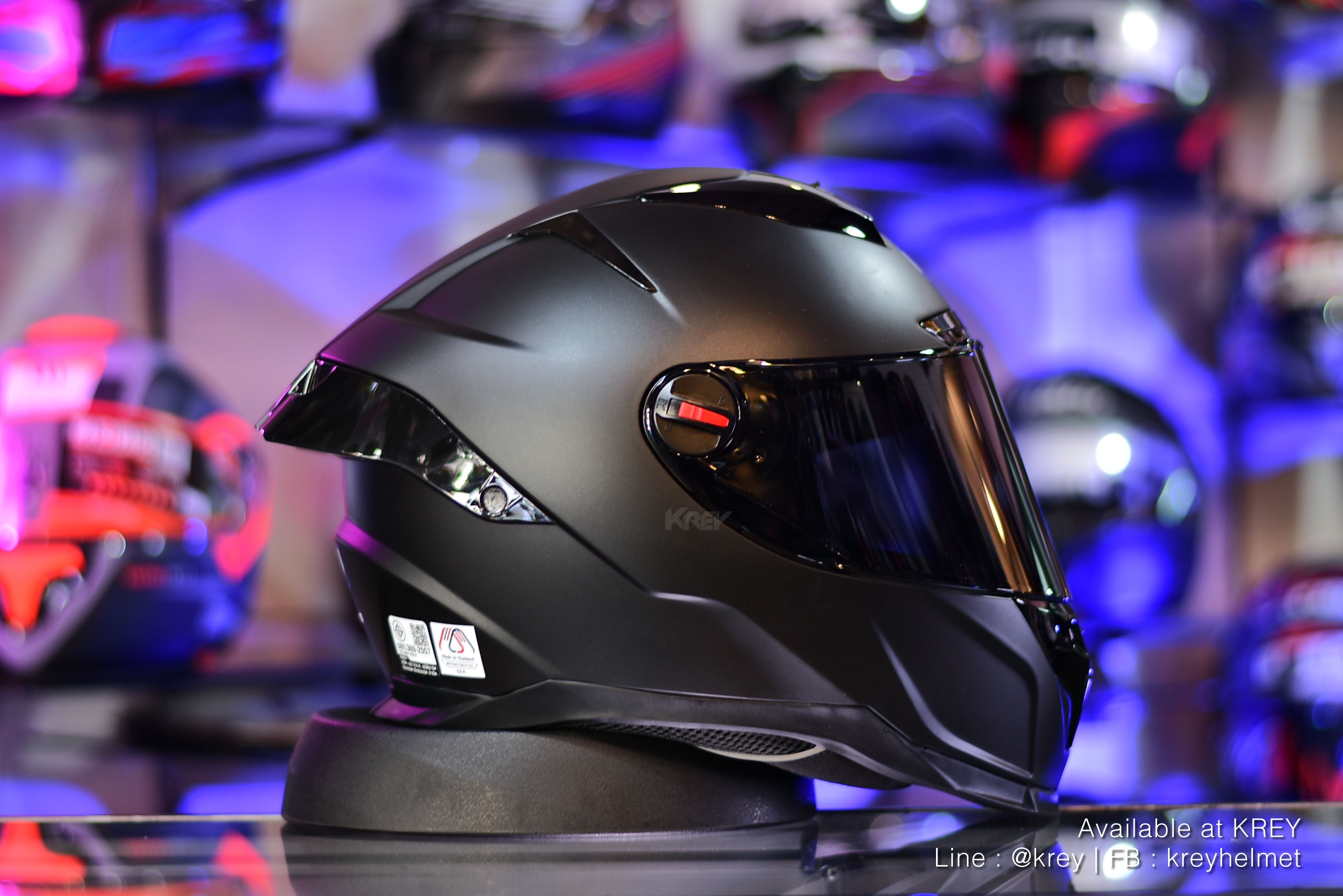 Random model CZR-BT Super Matt Black