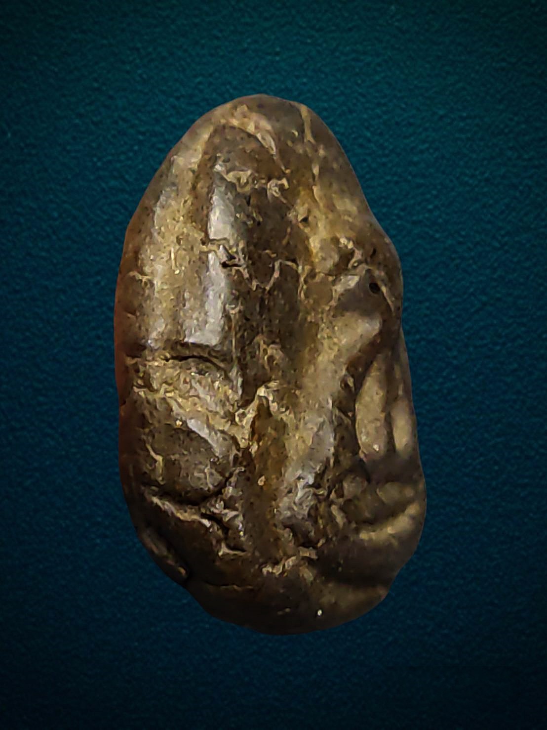 พระปิดตา หลวงปู่จีน วัดท่าลาด พิมพ์ไม้ค้ำเกวียนเล็ก