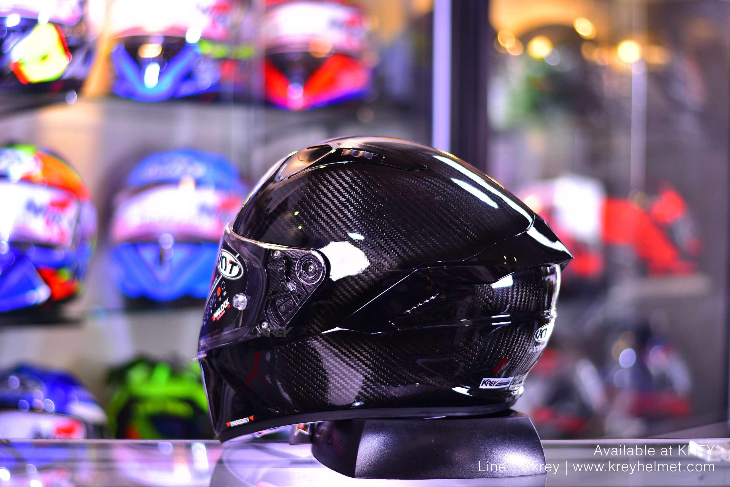 KYT model NX RACE CARBON