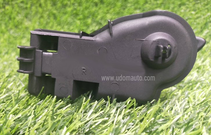 มือเปิดประตูรถด้านใน ESCAPE, TRIBUTE '02-06 (สีดำ)