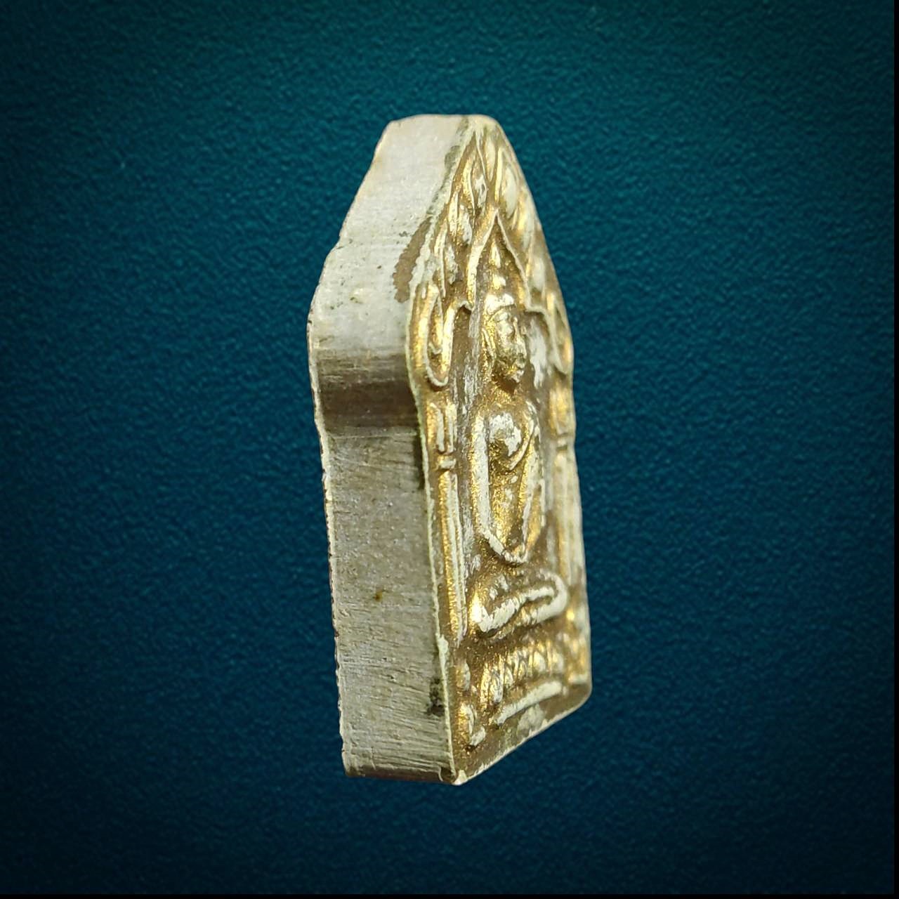 พระขุนแผนหลังกุมารทอง หลวงพ่อสาคร เนื้อผงพรายกุมาร ปี 2553 พิมพ์ใหญ่