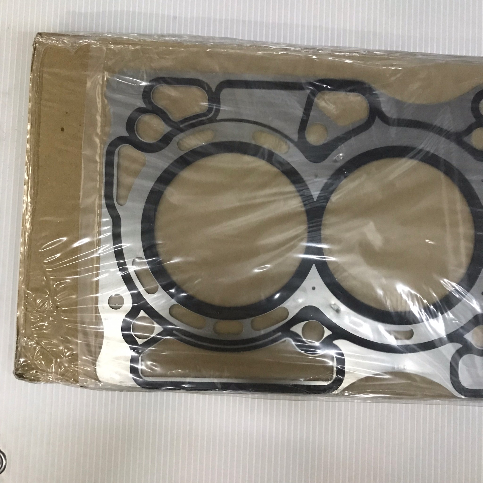 (แท้ศูนย์) ประเก็นฝาสูบ NISSAN NAVARA เบนซิล / QR25DE นิสสัน 11044-EA001 (แบบเหล็ก)