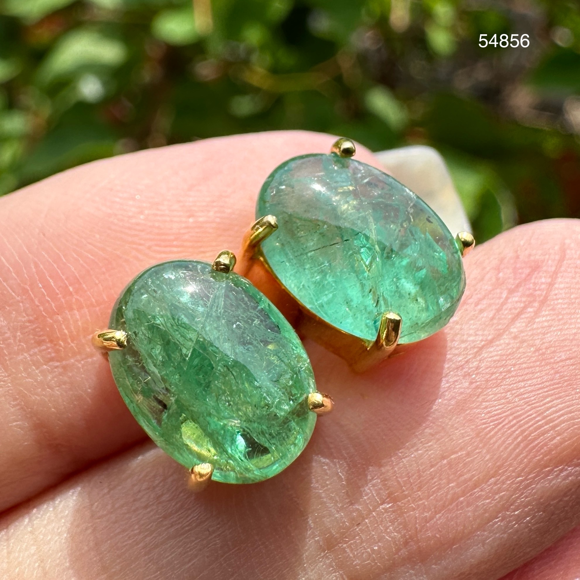 รหัส 54856 ต่างหู มรกต แซมเบีย เนื้อแก้ว 2 เม็ด 5.60 กะรัต ทอง90 งานสวยมาก นน. 5.11 g