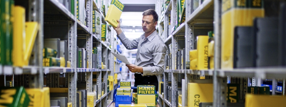 ไส้กรองอากาศ BMW 520d (F10, F11) เครื่องN47 / Air Filter, 13717800151