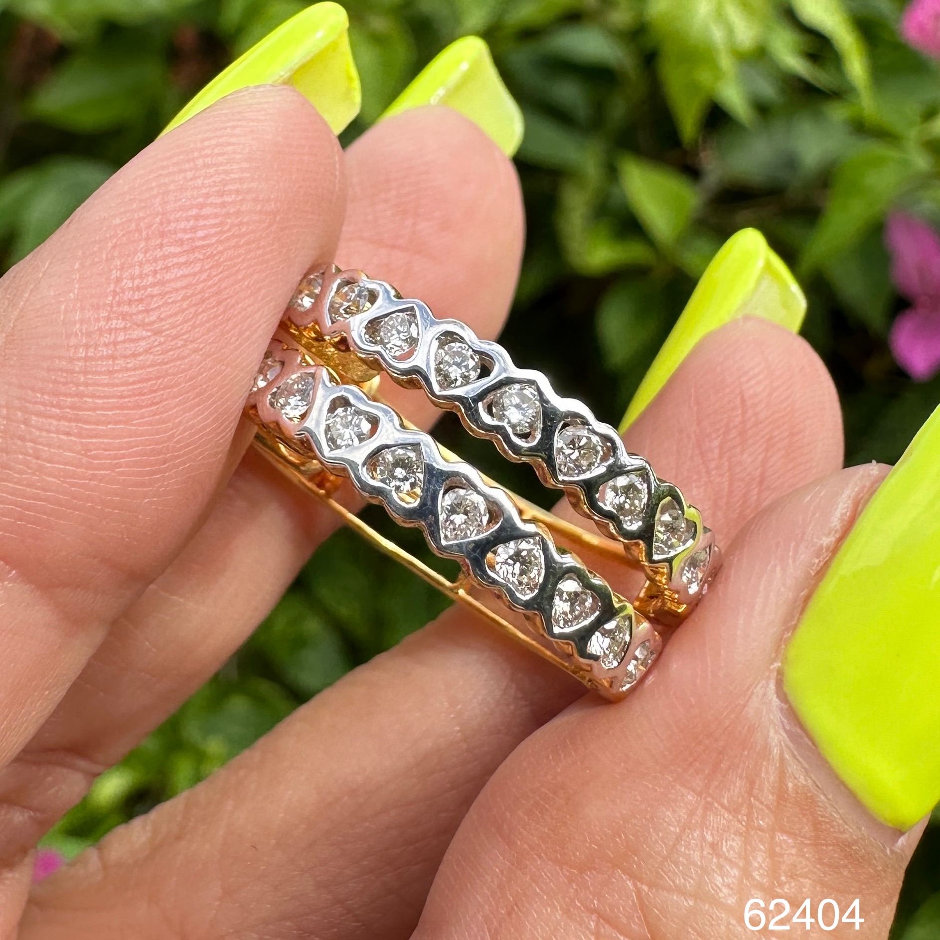 รหัส 62404 ต่างหู ห่วงเพชร หัวใจ เพชร 20 เม็ด 0.40 กะรัต ทอง18K งานสวยมาก นน. 5.77 g
