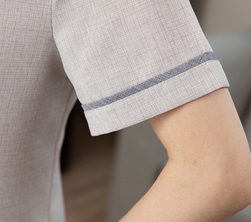 เสื้อแม่บ้าน ชุดแม่บ้าน เสื้อพนักงานทำความสะอาดห้องพักโรงแรม ชุดพนักงานทำความสะอาดโรงแรม