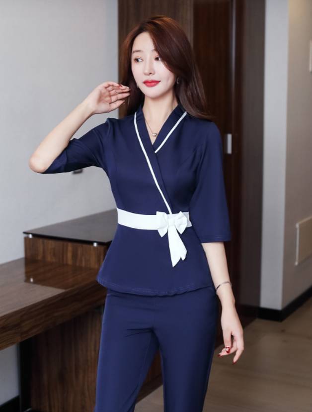 ชุดคลินิกความงาม ชุดนวดสปา เสริมสวย ชุดพนักงานต้อนรับ