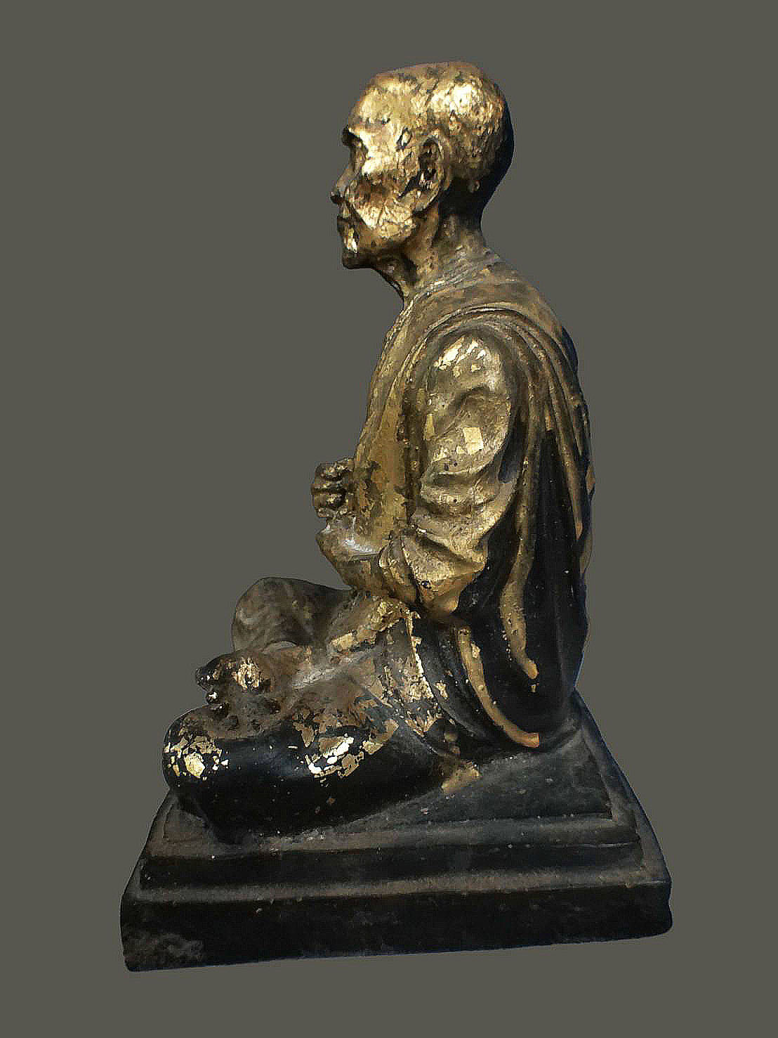 พระบูชา สมเด็จโต พรหมรังสี วัดระฆัง เนื้อเรซิ่น ขนาดสูง 8 นิ้ว กว้าง 4.5 นิ้ว