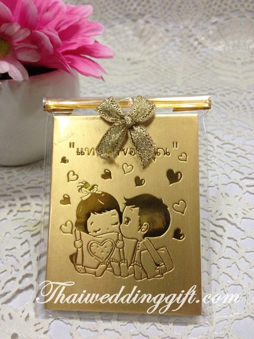 สมุดโน๊ตปกทอง ลายบ่าวสาว แพ็คถุงแก้วติดโบว์ พร้อมป้ายชื่อ