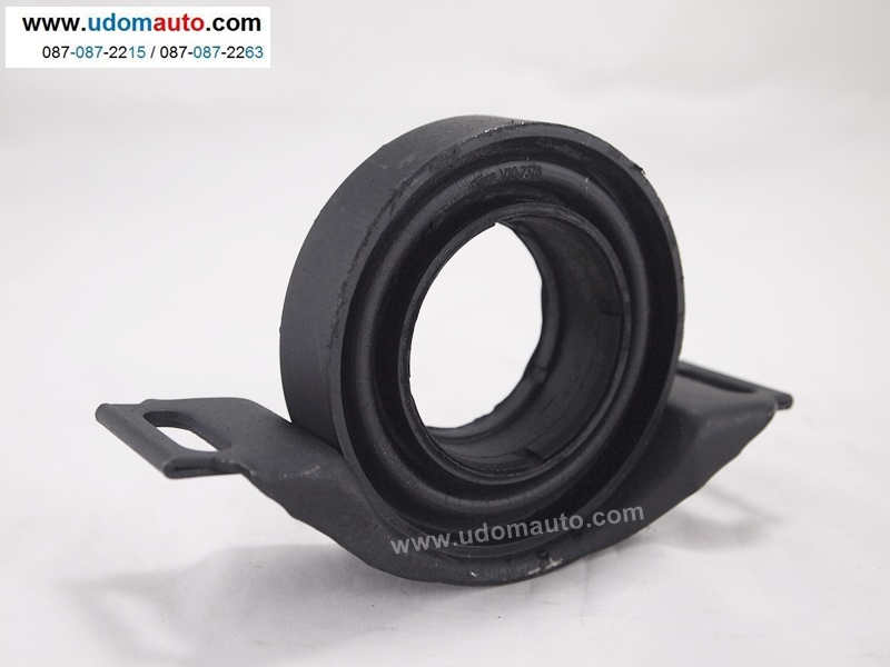 ตุ๊กตาเพลากลาง BENZ C220 (W202)