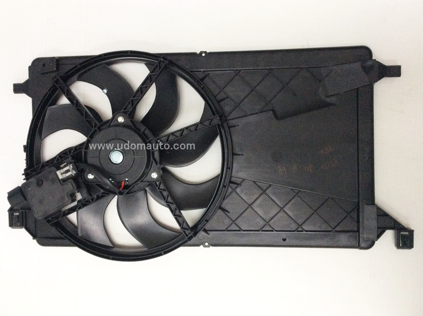พัดลมหม้อน้ำ,FORD FOCUS MK2 ปี07-10 / FORD FOCUS #8C607