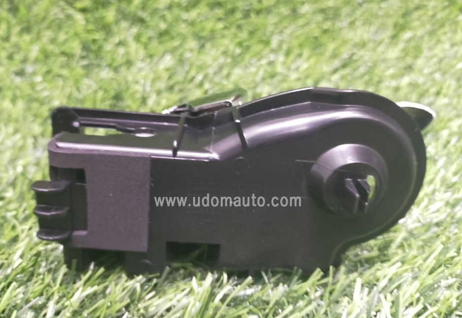 มือเปิดประตูรถ ด้านใน(โครเมียม) ESCAPE, TRIBUTE '02-06 / EC1358330P70