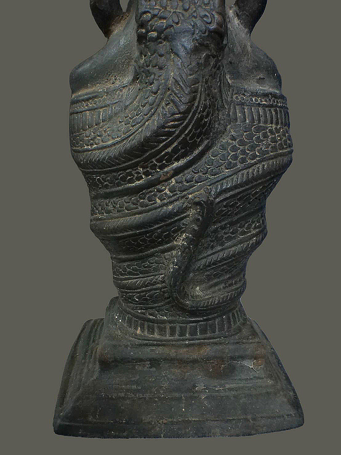 พระบูชา พระร่วงชีโบนั่งนาคปรก (พระนาคปรก) หล่อดินไทย เนื้อทองเหลือง หล่อหนา มีน้ำหนัก ขนาดสูง 13 นิ้ว กว้าง 5 นิ้ว