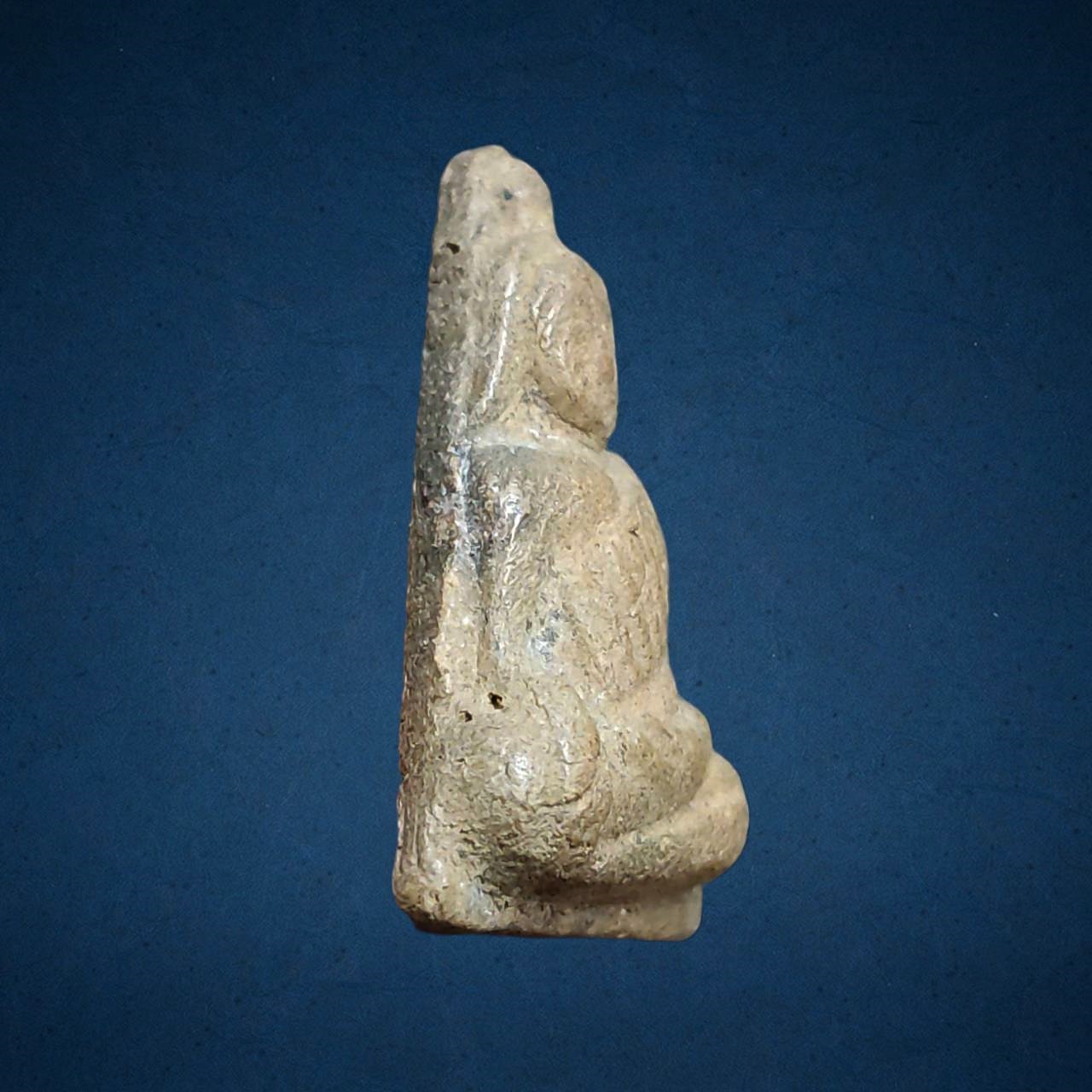 พระนางพญาสไบแพร เนื้อดิน พิมพ์นางพญาสไบแพร กรุพิจิตร จังหวัดพิจิตร ***พระในตำนาน***