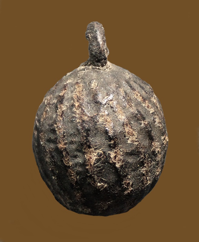 ลูกอมมหากัณฑ์ หลวงพ่อคง วัดบางกะพ้อม จ.สมุทรสงคราม