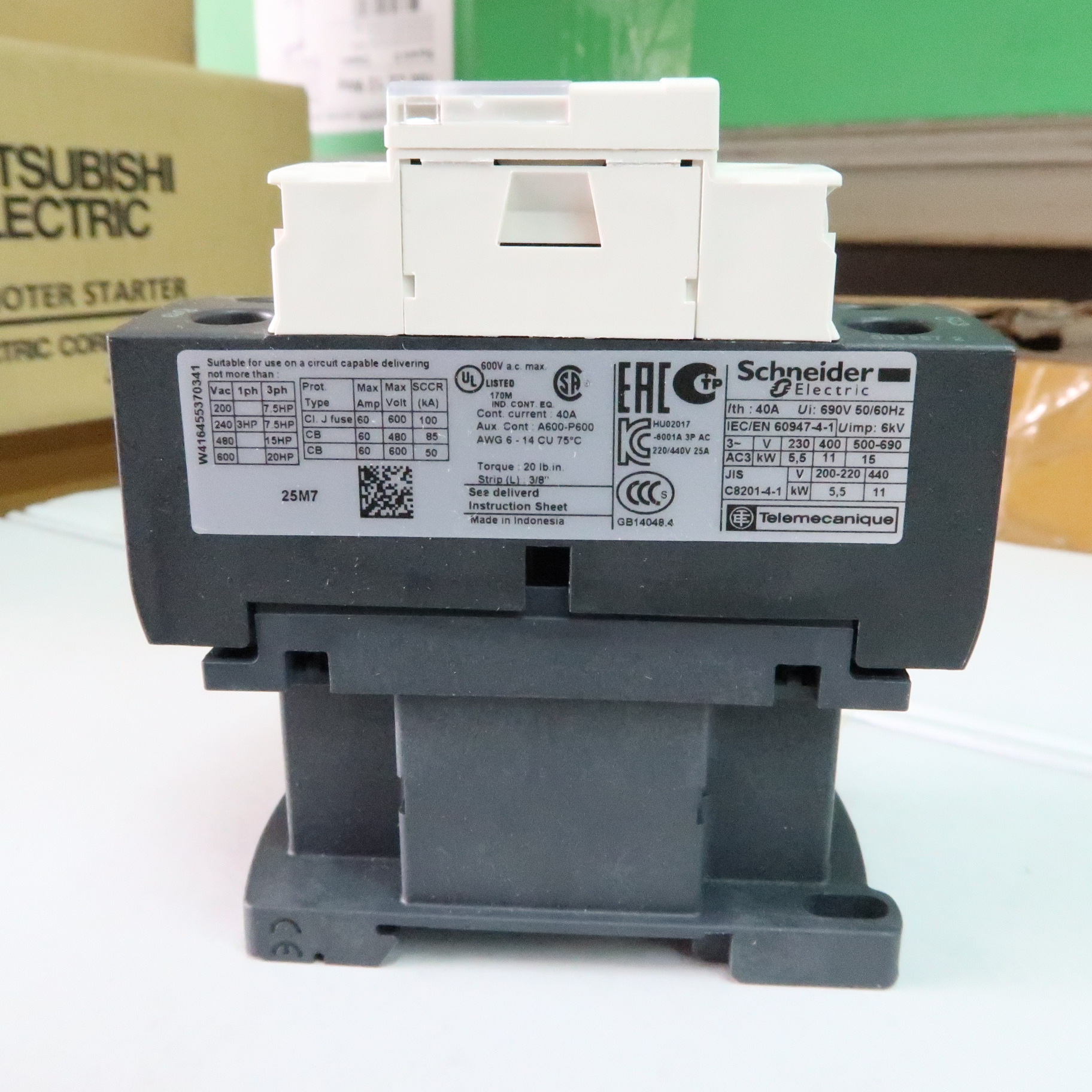 Magnetic Contactors LC1-D25M7 Coil 220V "Schneider"