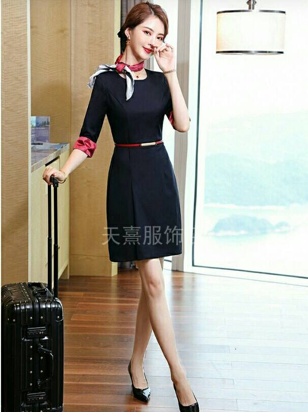 ชุดพนักงานต้อนรับ ชุดพนักงานขายเครื่องสำอาง พนักงานออฟฟิศ